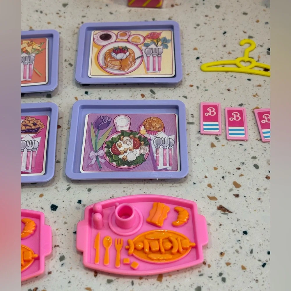 Vintage Barbie Airplane, Birthday‎ and Travel Accessories